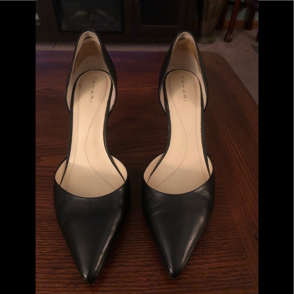 Women’s pumps size 10